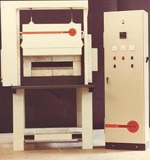 Standard forge furnace electrically heated